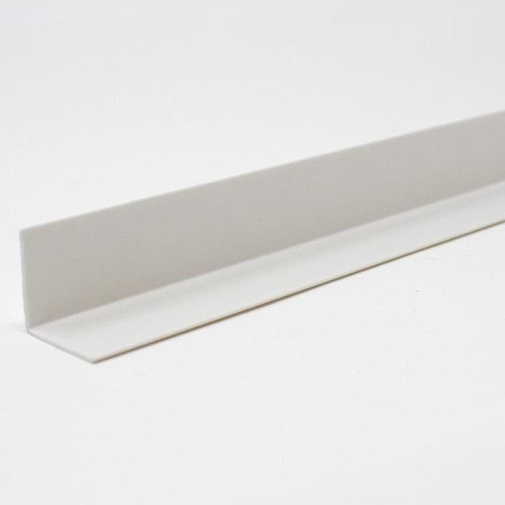Wall corner store trim